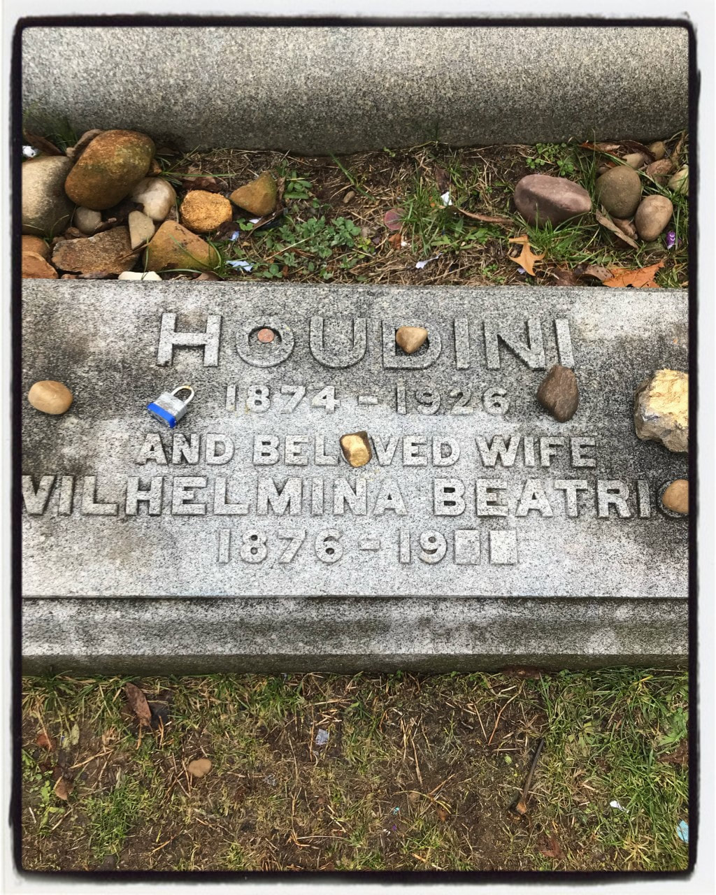 Harry Houdini Grave